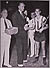 El Capitán del equipo argentino Sr. Luis Carniglia recibiendo el primer premio en el Campeonato Panamericano de Football. - Dallas, Texas, Estados Unidos de Norte América. - Julio de 1937